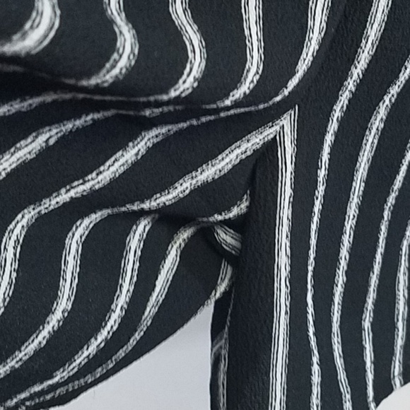 Rags to Wishes | Black white pinstripe Romper | L - Picture 4 of 8